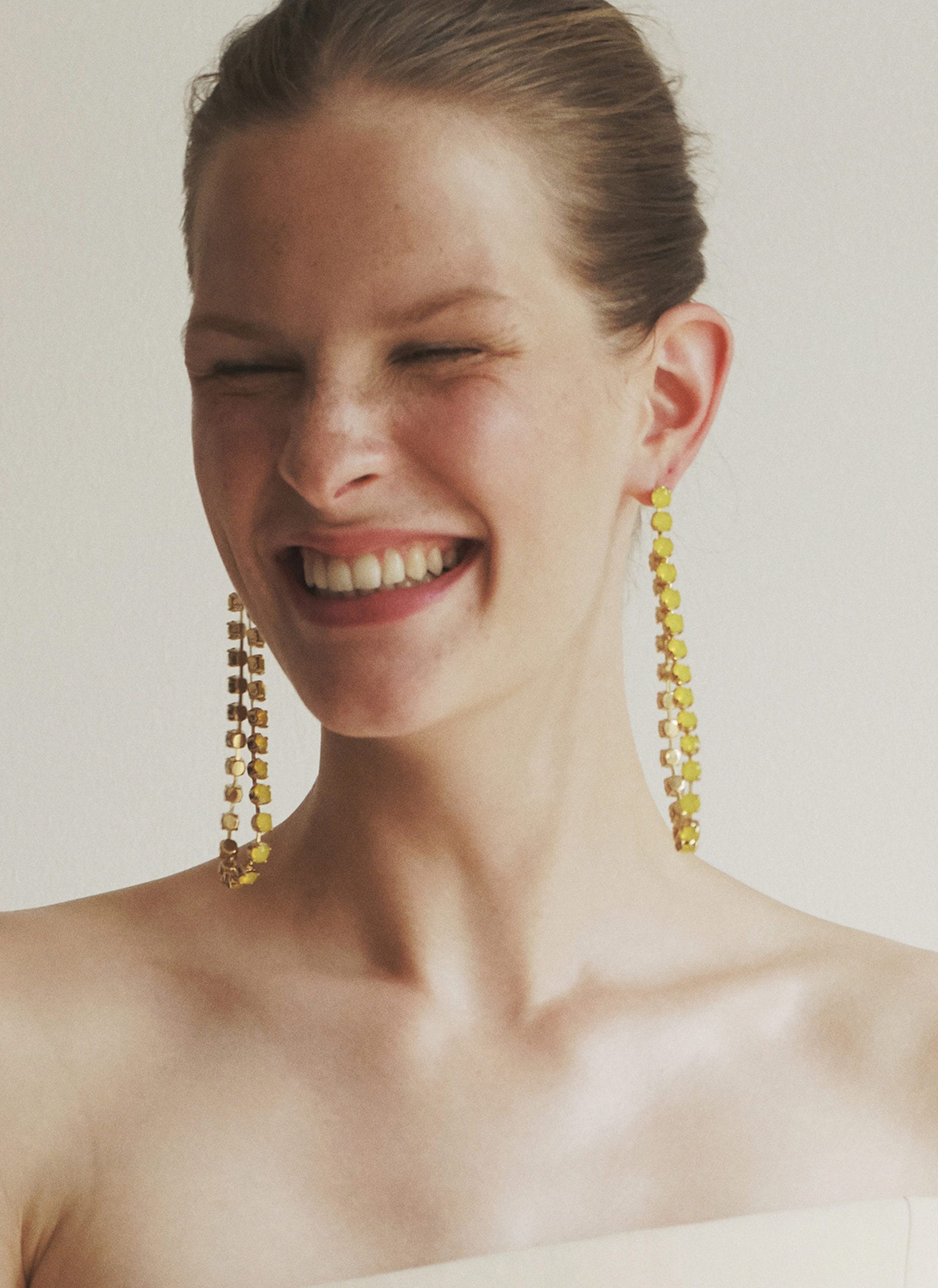 CRYSTAL LOOP EARRINGS