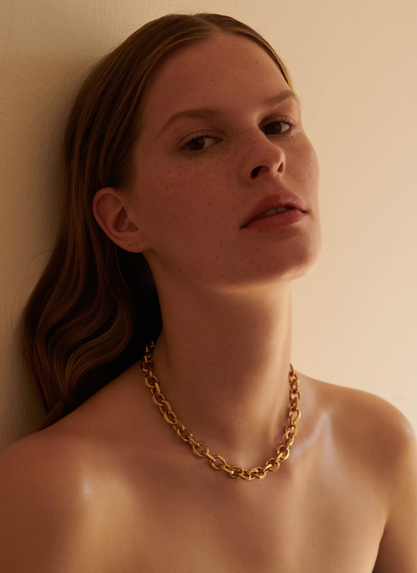 TWISTED COLLIER