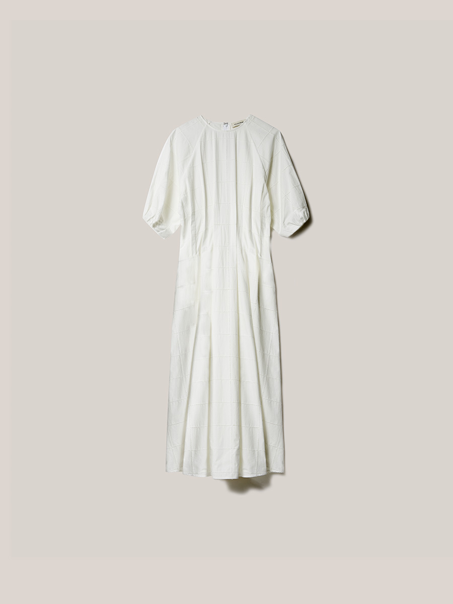 Pleated Dress Trine Broderie Anglaise