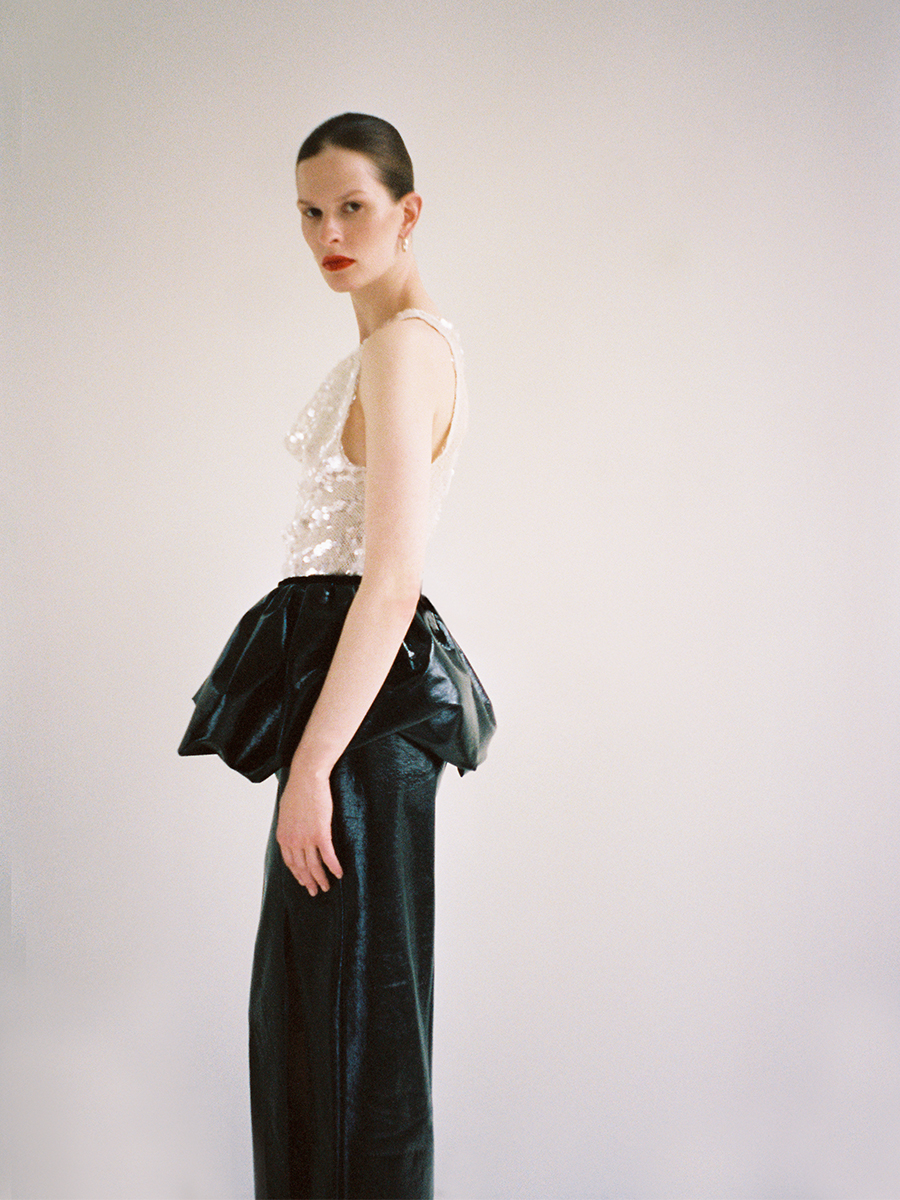 TOP LOTUS SEQUINS
